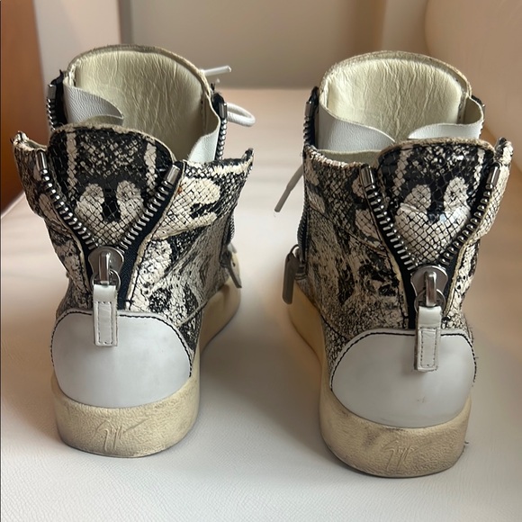 Giuseppe Zanotti White and Black Speckled Sneakers - Picture 3 of 5